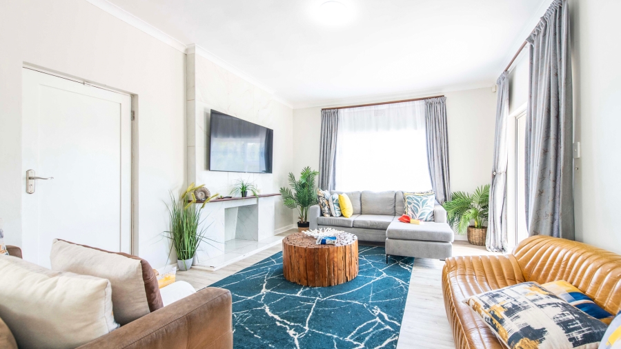 4 Bedroom Property for Sale in Milnerton Central Western Cape